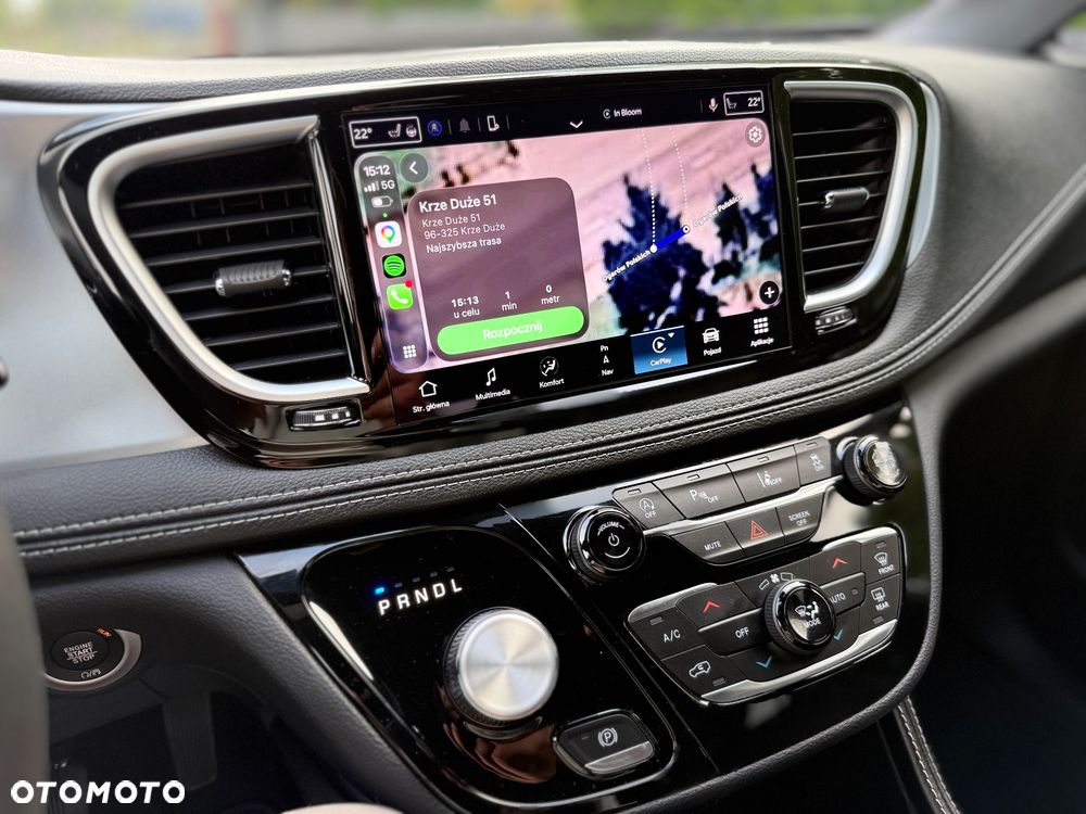 Chrysler Pacifica - 19