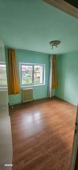 Apartament cu 4 camere, 2 bai, 2 balcoane I Dambul Rotund — fotografia 3