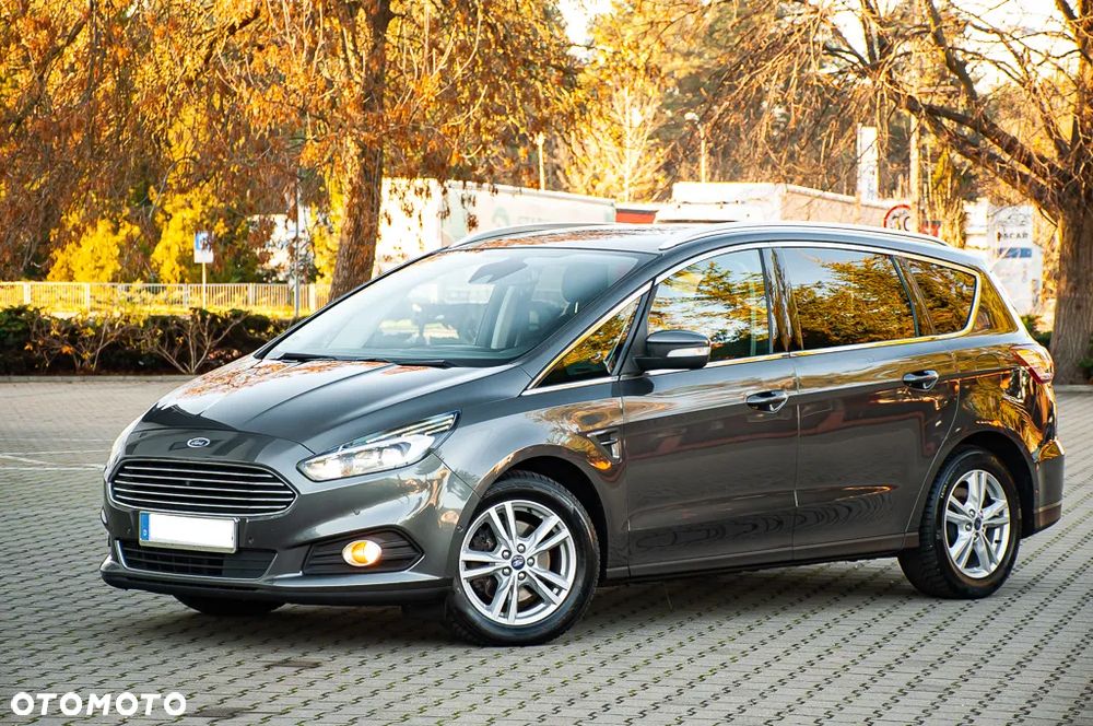 Ford S-Max 2.0 TDCi Titanium PowerShift - 8