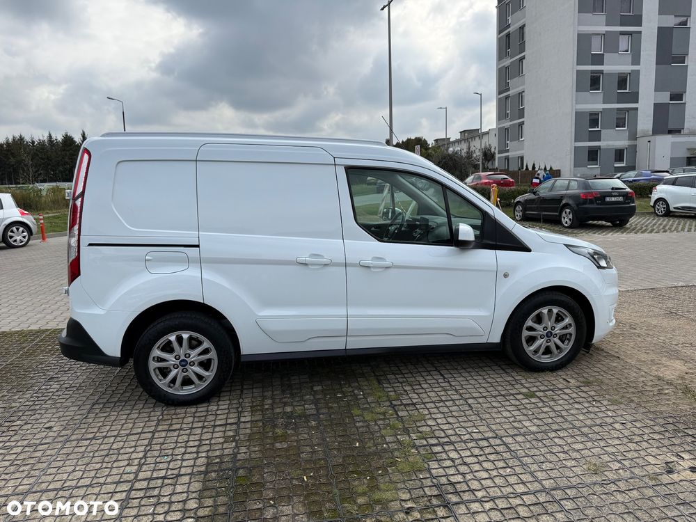 Ford Transit Connect - 8