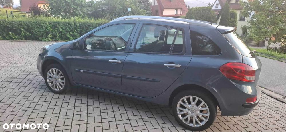 Renault Clio - 5