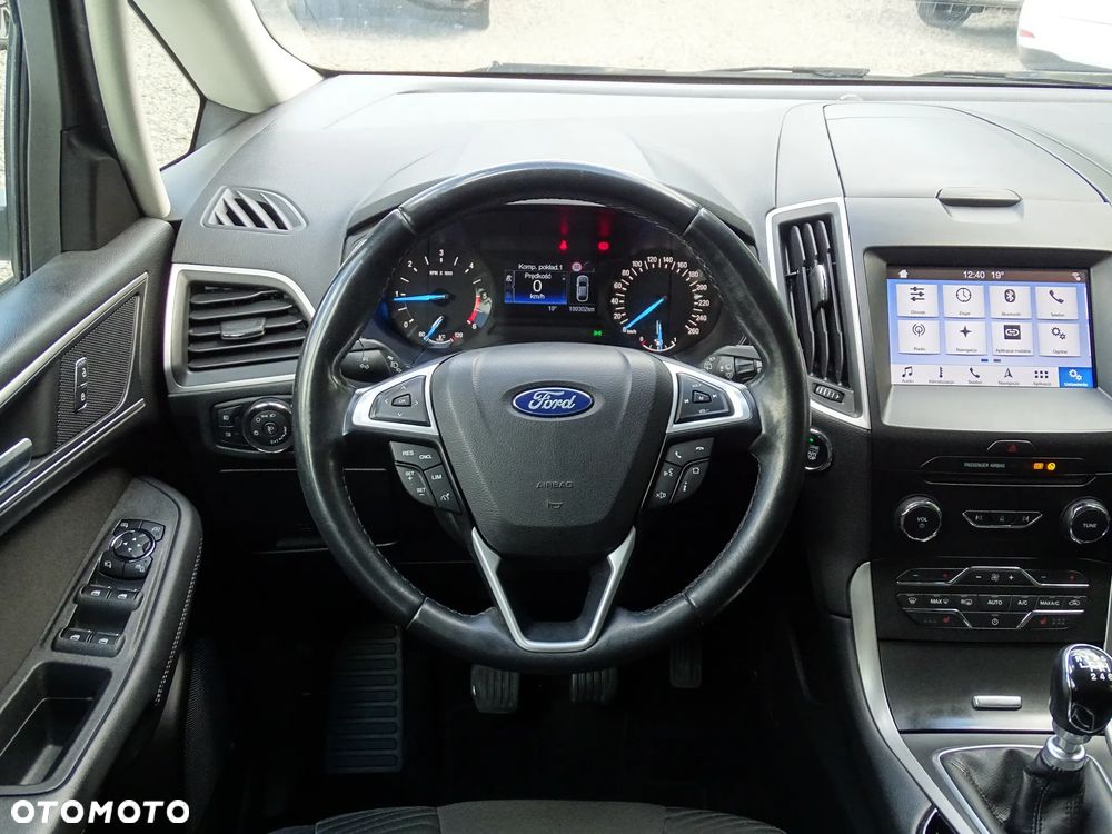 Ford S-Max - 15