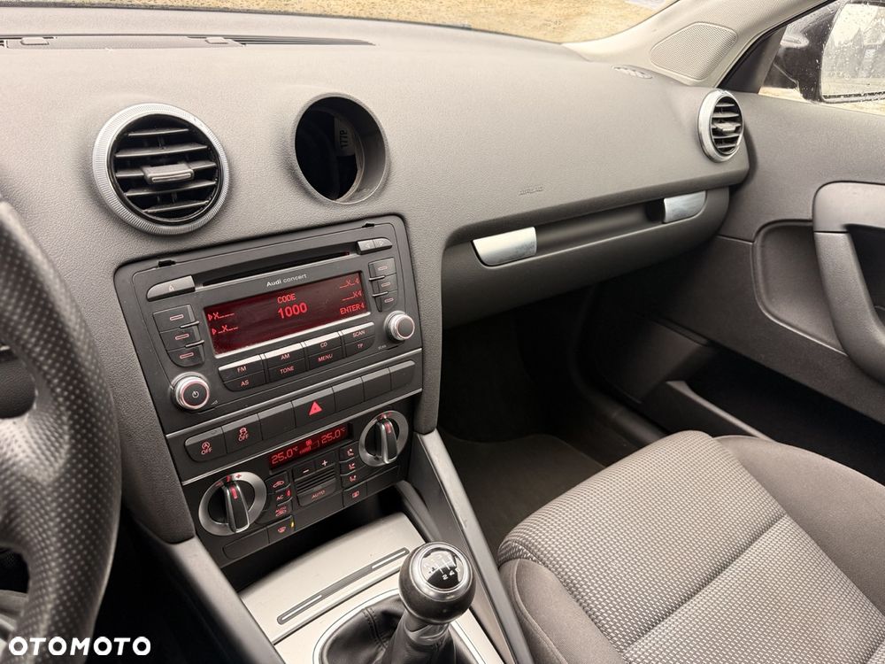 Audi A3 Sportback - 15