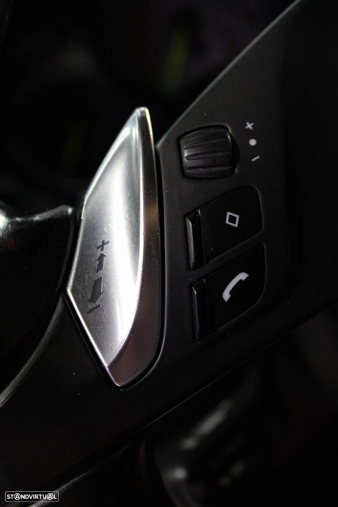 Porsche Panamera S Hybrid - 38