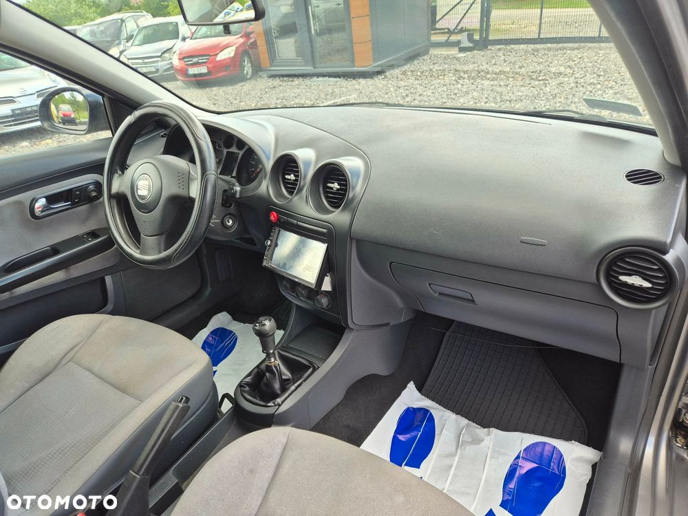Seat Ibiza 1.4 16V Stylance - 14