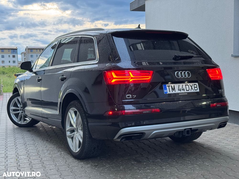 Audi Q7 3.0 TFSI Quattro Tiptronic - 6