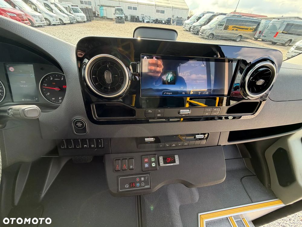 Mercedes-Benz Sprinter CITY - 22