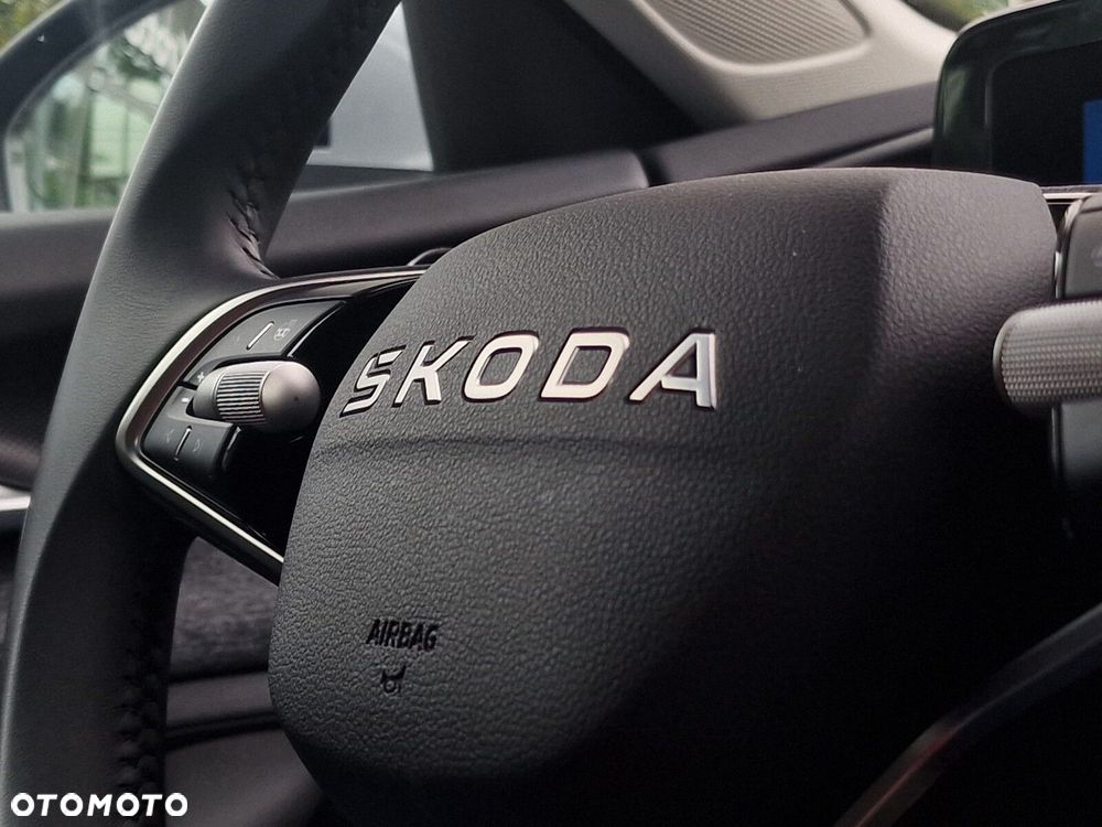 Skoda Superb 1.5 TSI mHEV Selection DSG - 33