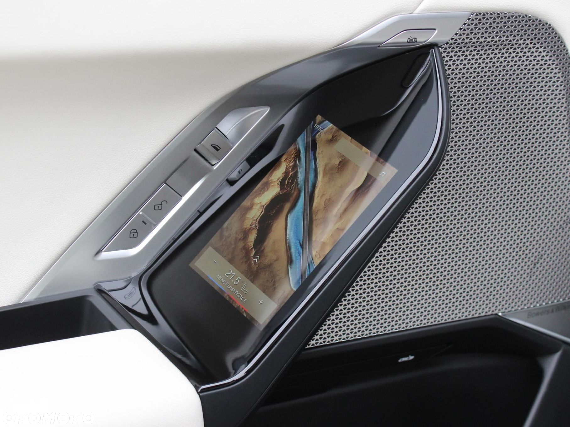 BMW i7 - 13