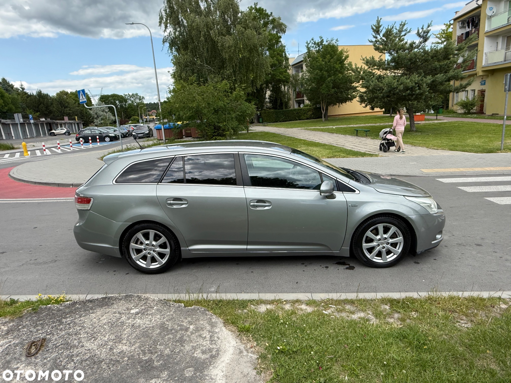 Toyota Avensis 2.2 D-4D Prestige - 3