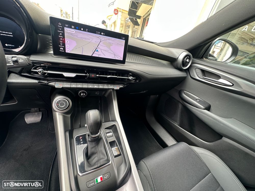 Alfa Romeo Tonale 1.3 Plug-In Hybrid Sprint e-AWD - 15