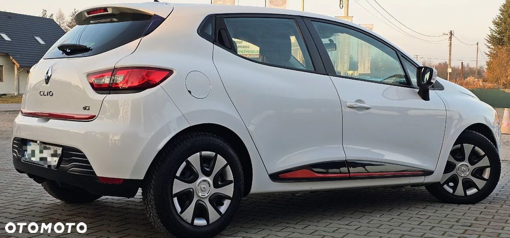 Renault Clio dCi 75 Stop & Start Expression - 2