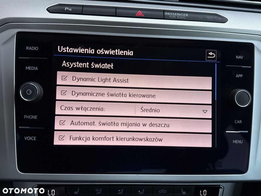 Volkswagen Passat 1.8 TSI BMT Comfortline DSG - 27