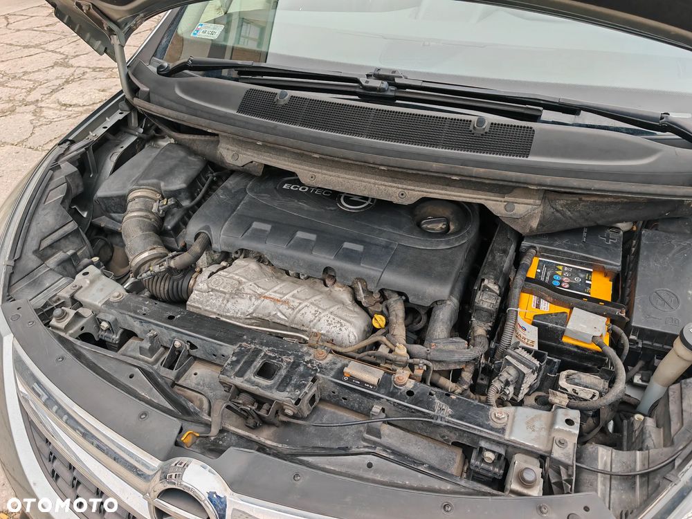 Opel Zafira Tourer 2.0 CDTI Innovation - 27
