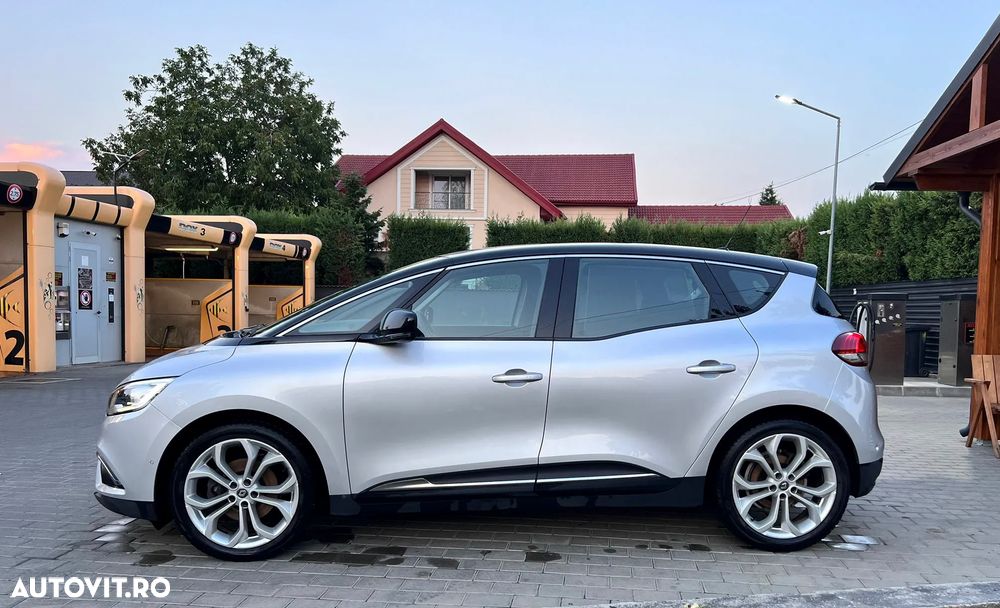 Renault Scenic - 5