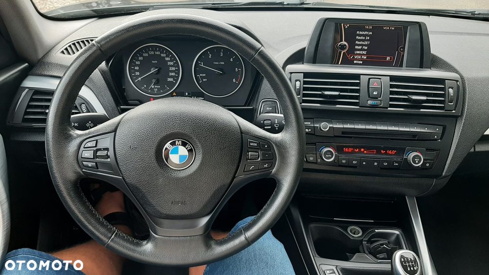 BMW Seria 1 116d DPF Edition Lifestyle - 11