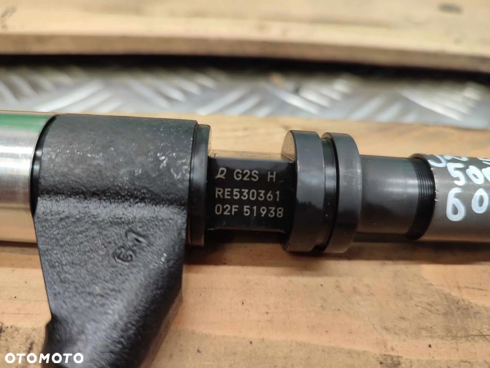 Wtrysk John Deere seria 6000 (RE530361) - 5