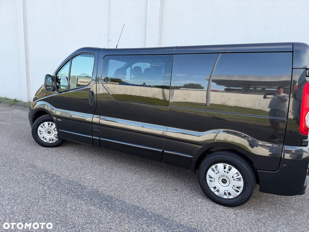 Opel Vivaro L2H1 2.9t - 37