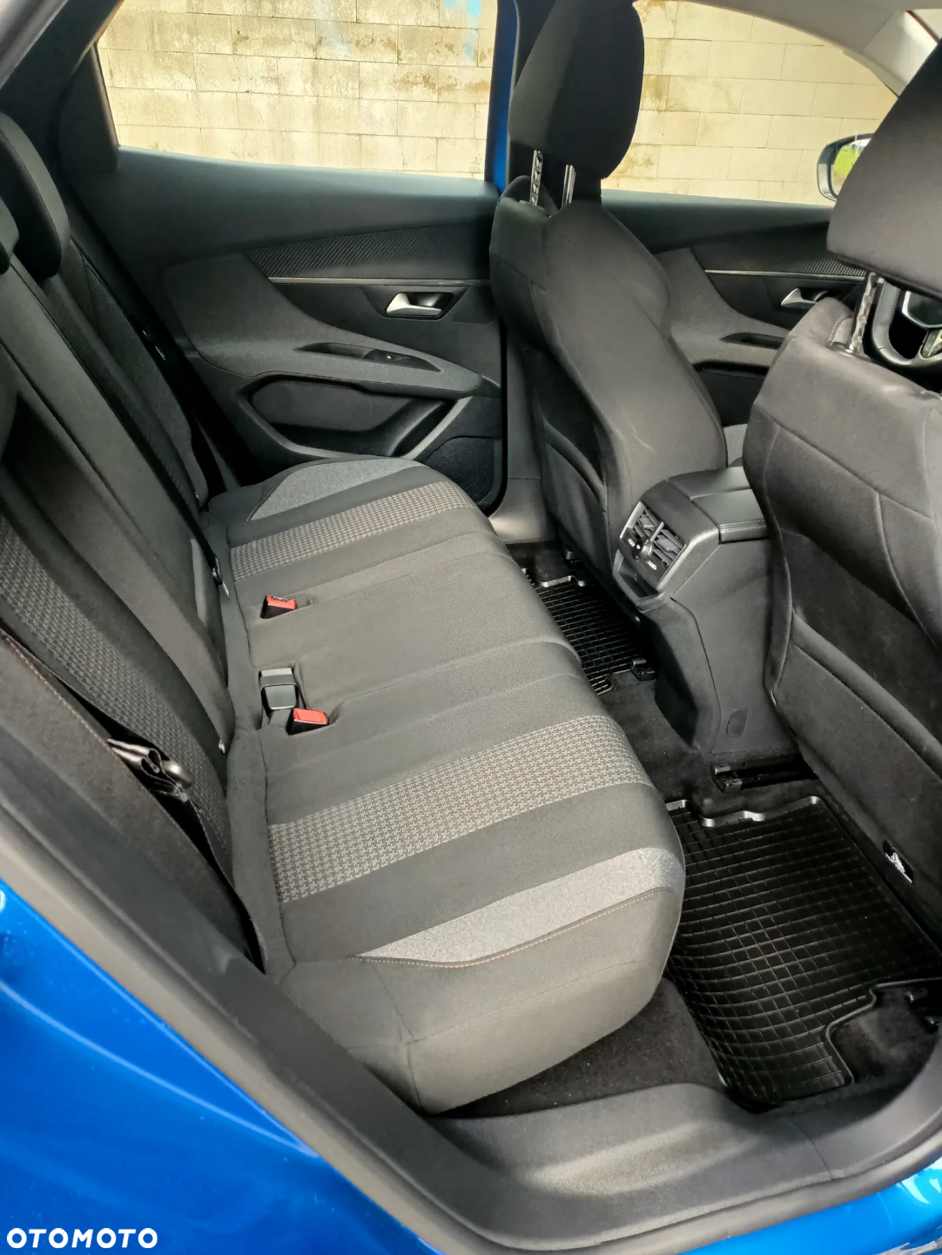 Peugeot 3008 1.2 PureTech Active Pack S&S EAT8 - 13