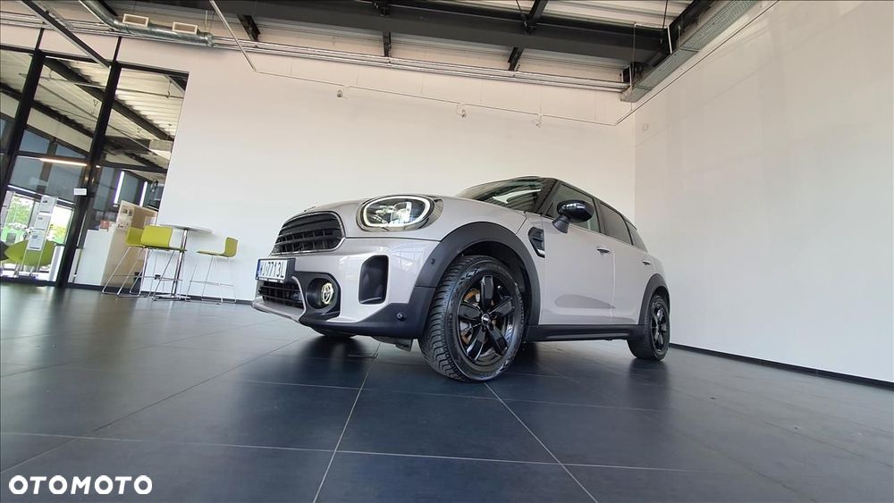 MINI Countryman Cooper Classic Trim - 4