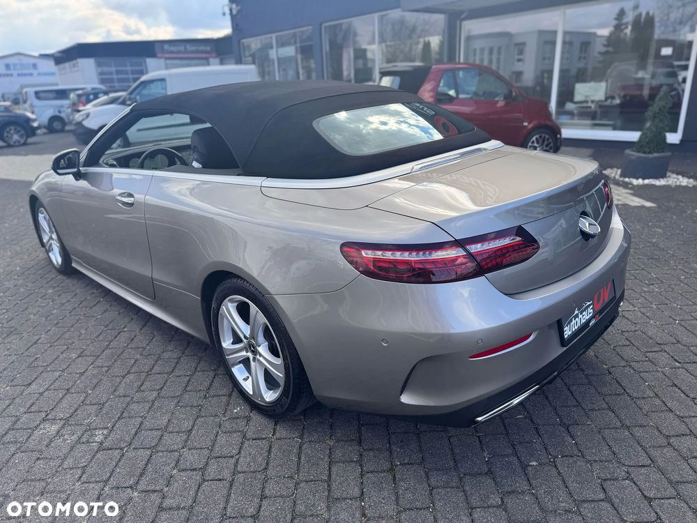 Mercedes-Benz Klasa E 200 4Matic 9G-TRONIC Avantgarde - 2