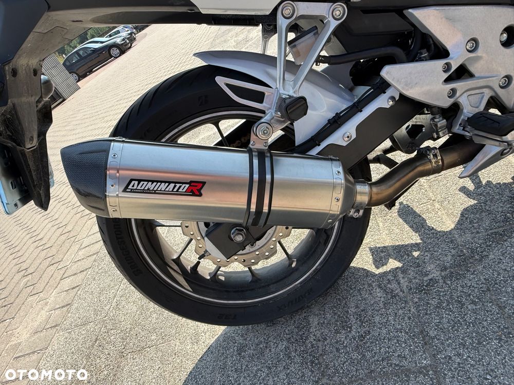 Honda CBR - 9
