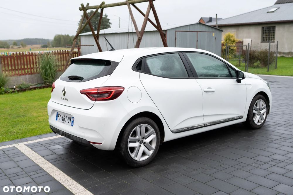 Renault Clio - 6