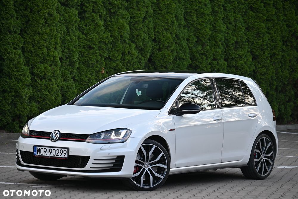 Volkswagen Golf 2.0 TSI BMT GTI Performance DSG - 9