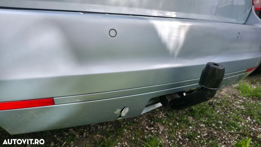 Volkswagen Golf 1.6 TDI DPF Comfortline - 8