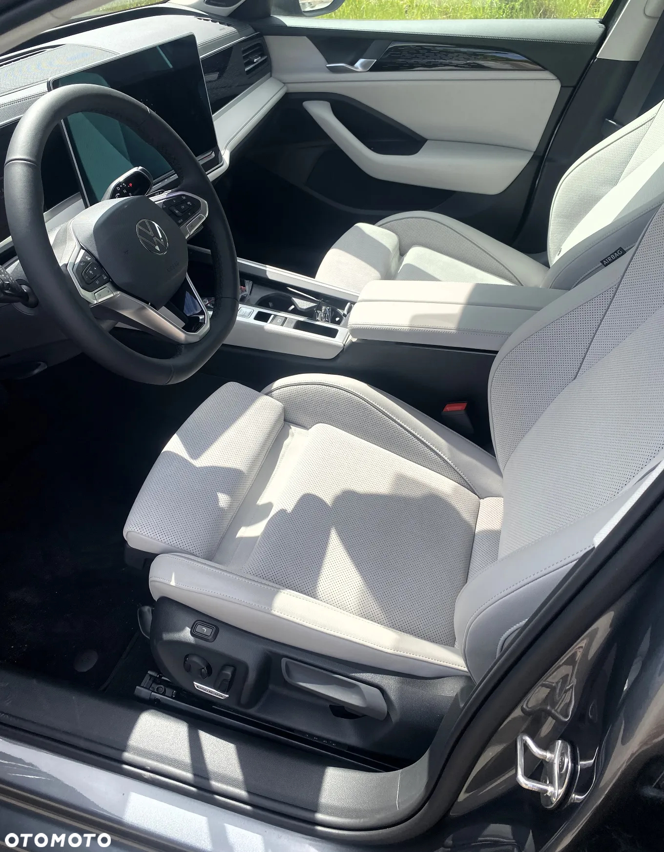 Volkswagen Passat - 8
