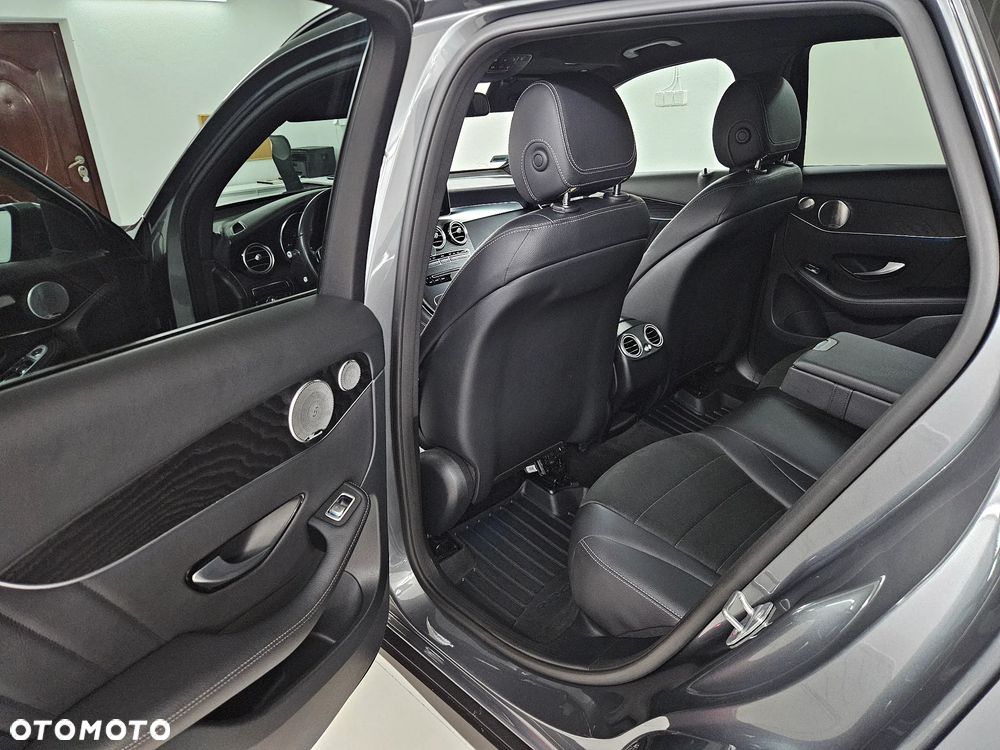 Mercedes-Benz GLC 220 d 4-Matic - 22