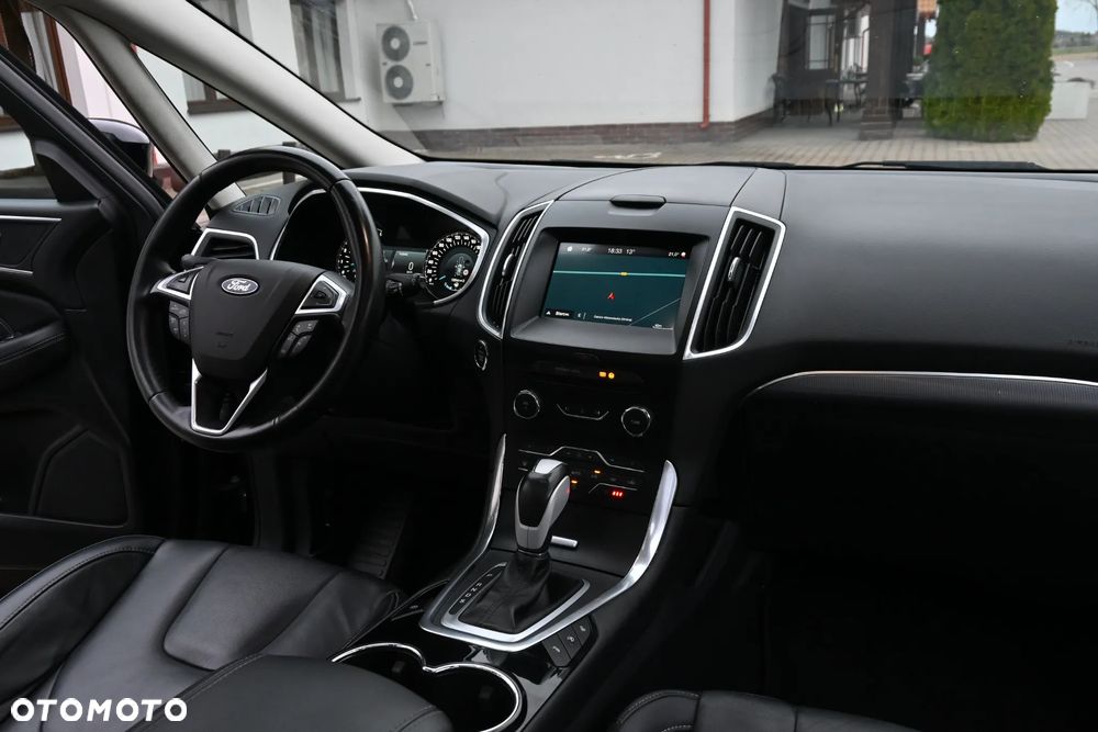 Ford S-Max 2.0 TDCi 4WD Titanium PowerShift - 30