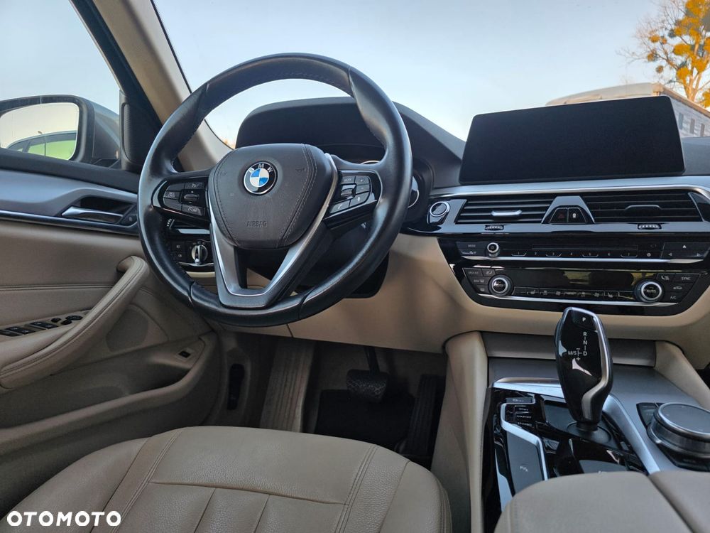 BMW Seria 5 - 17