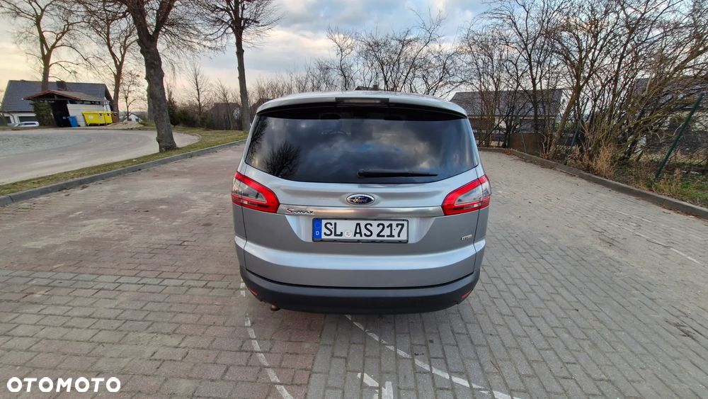 Ford S-Max 2.0 TDCi DPF Champions Edition - 21