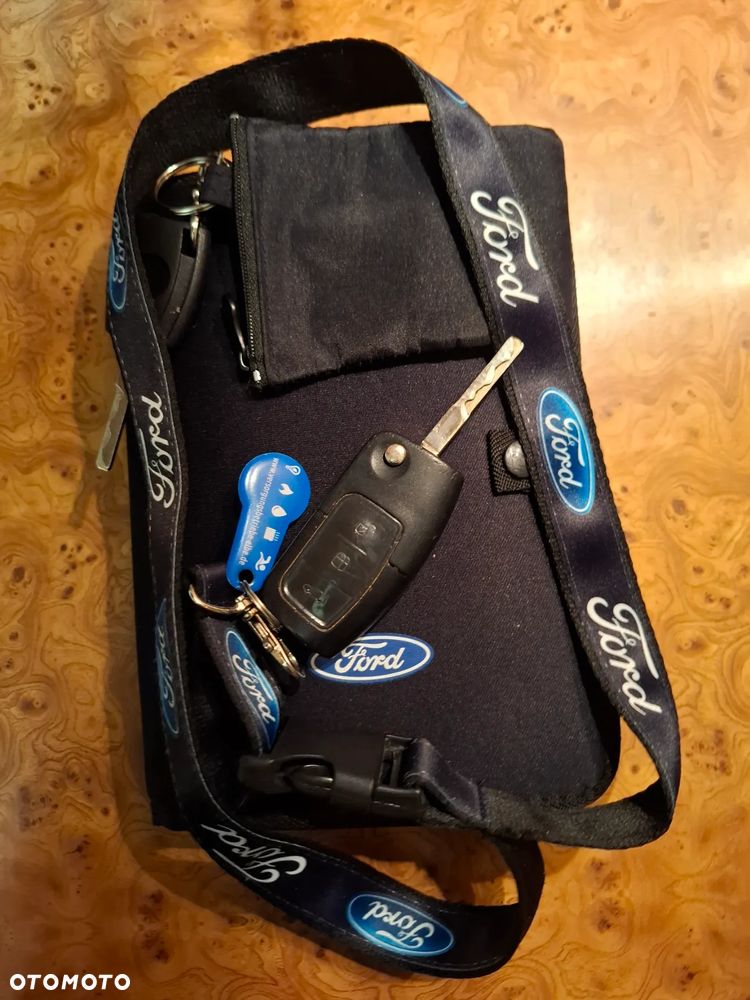 Ford Fiesta 1.25 Silver X (Trend) EU5 - 6