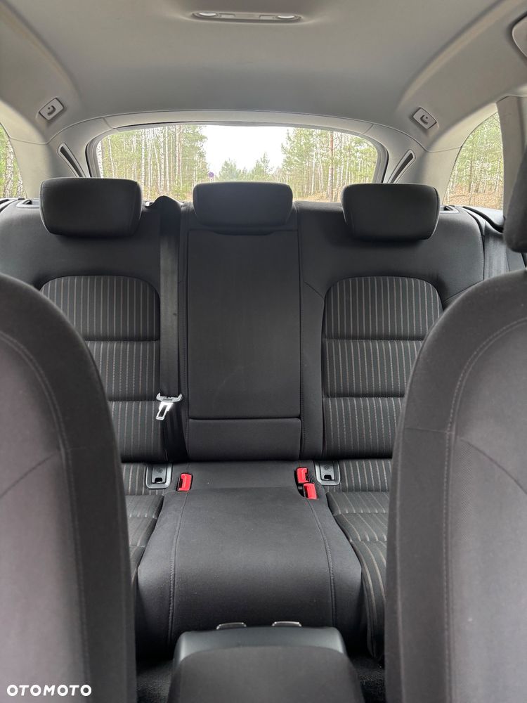 Audi A4 Avant 2.0 TDI DPF multitronic Attraction - 17