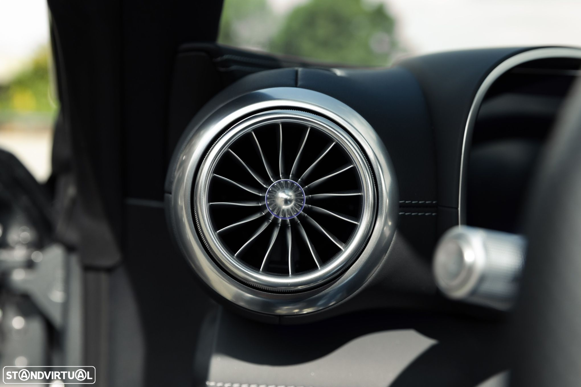 Mercedes-Benz SL 63 AMG 4Matic+ - 18