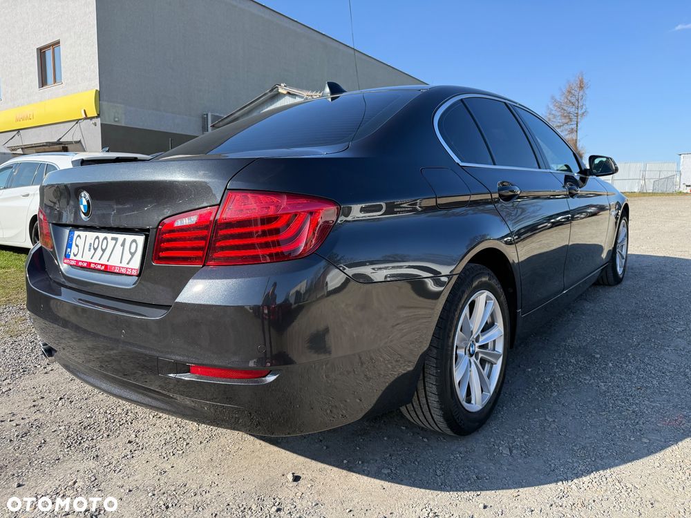 BMW Seria 5 518d - 9