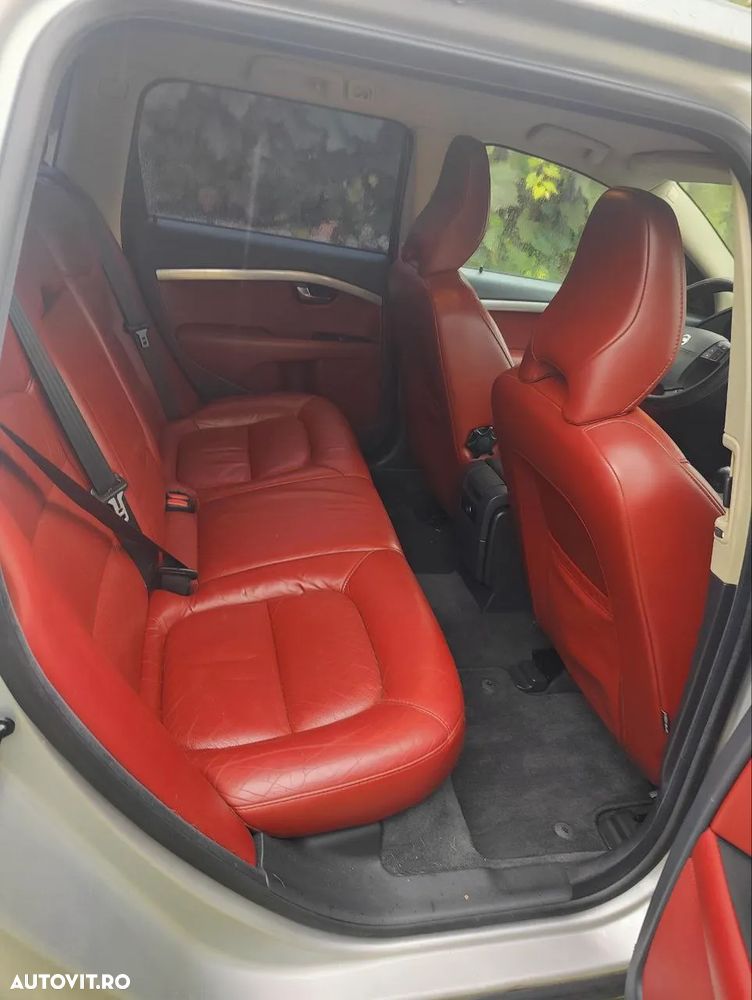 Volvo V70 - 4