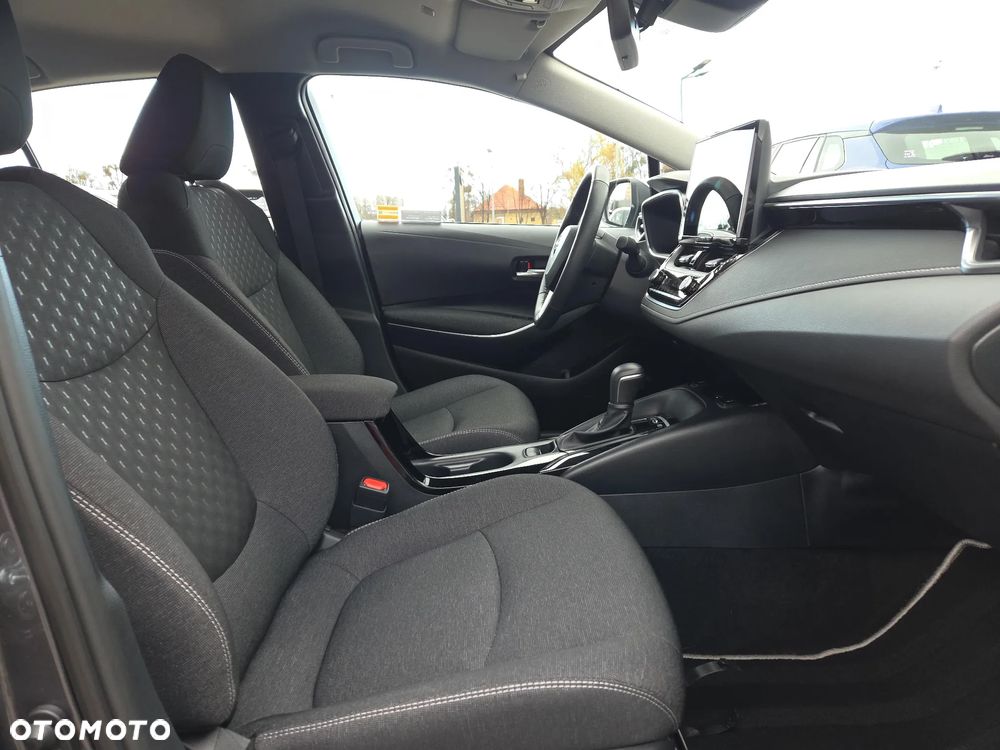 Toyota Corolla 1.8 Hybrid Comfort - 13