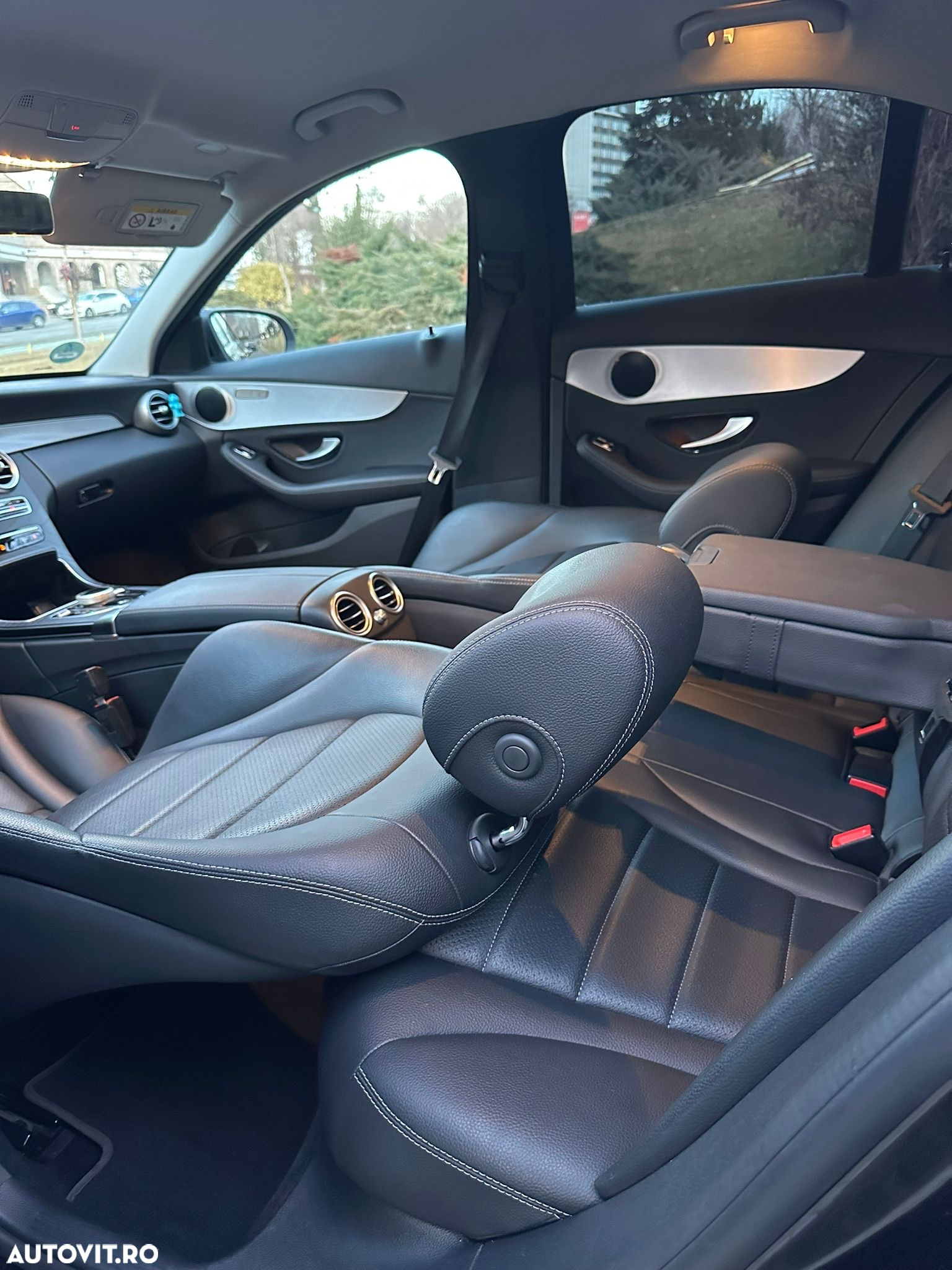 Mercedes-Benz C 180 d T 9G-TRONIC - 4
