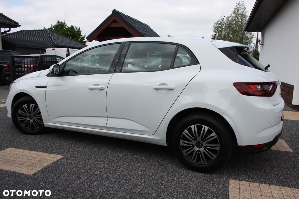 Renault Megane ENERGY TCe 100 LIMITED - 5