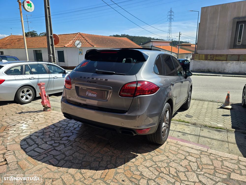 Porsche Cayenne II - 14