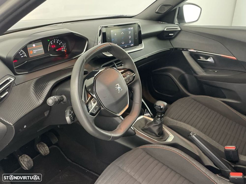 Peugeot 2008 1.2 PureTech Active - 15