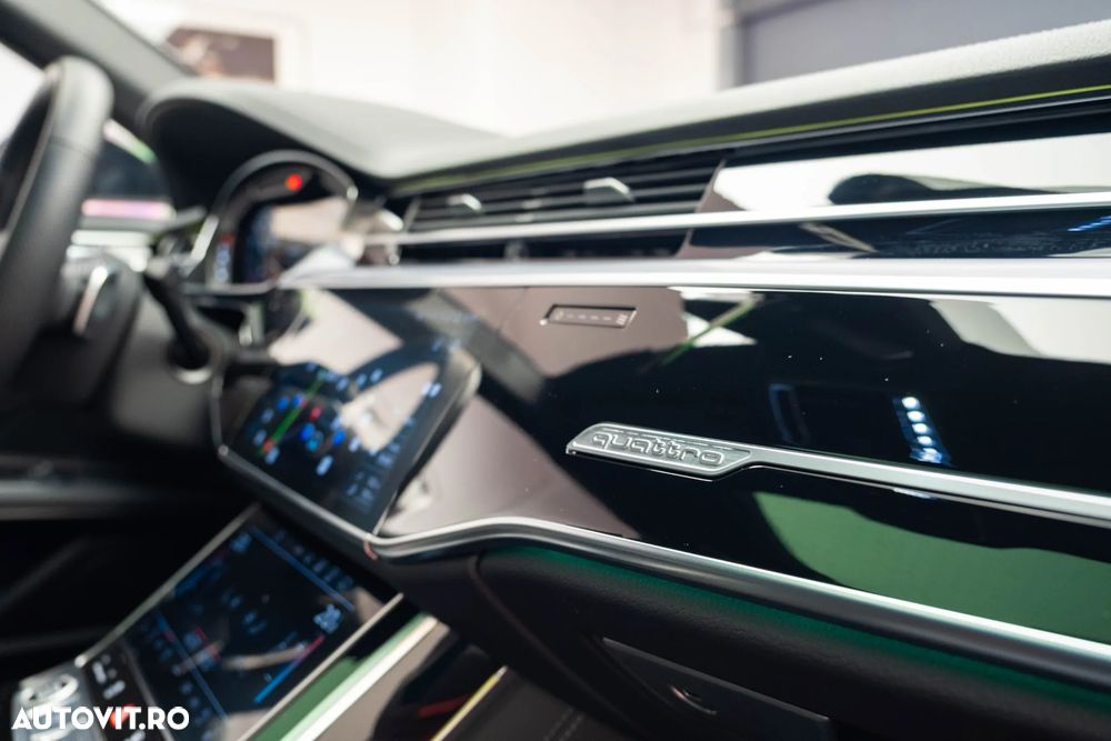 Audi A8 - 27