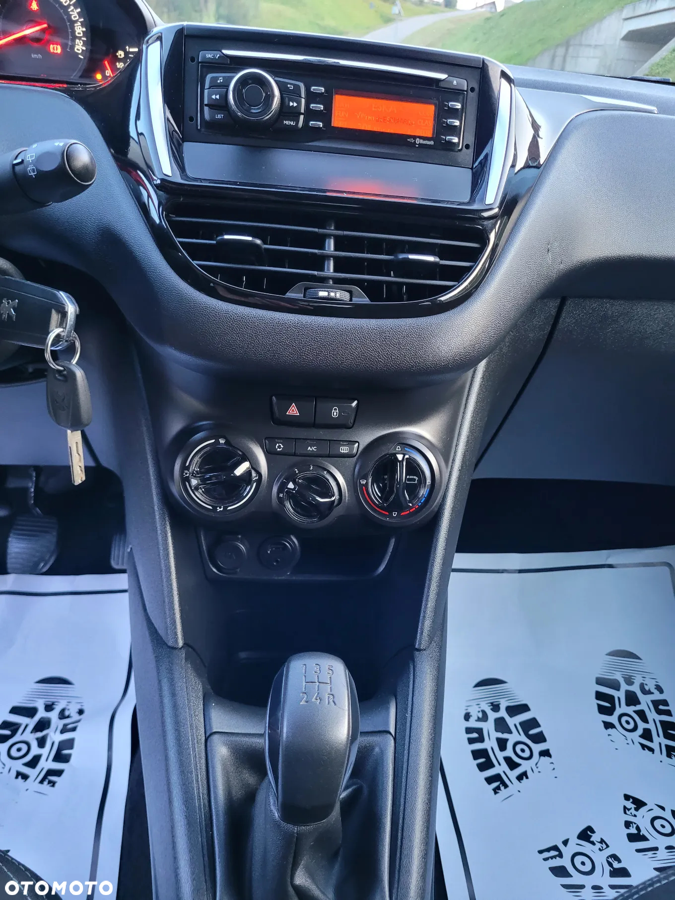 Peugeot 208 1.2 PureTech Active - 11