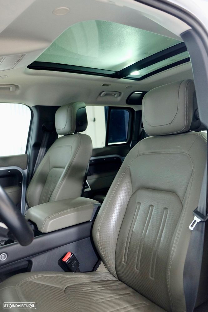 Land Rover Defender 110 P400 HSE - 13