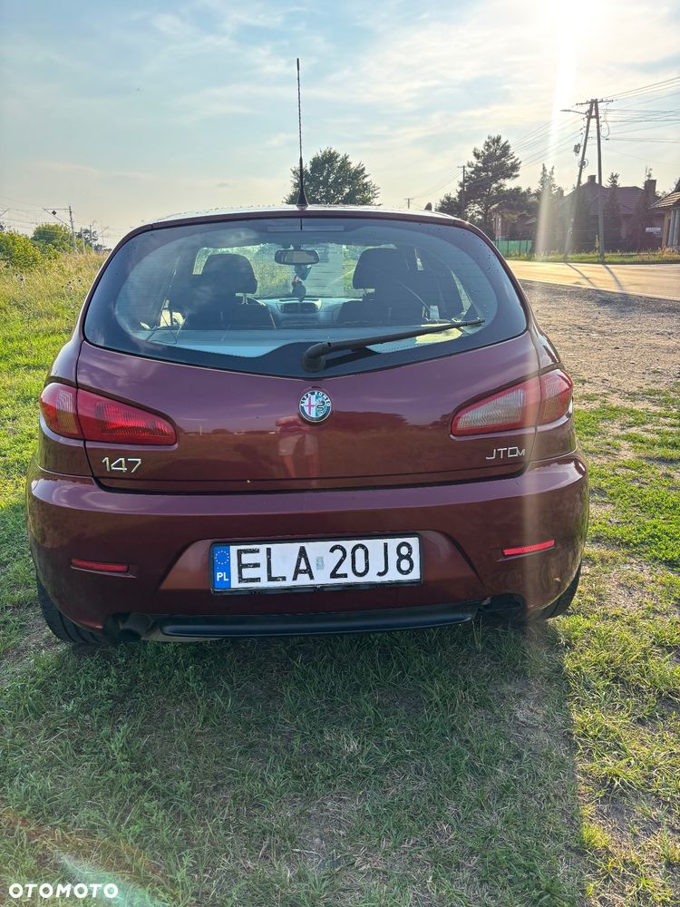 Alfa Romeo 147 - 3