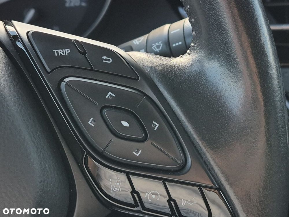 Toyota C-HR - 18