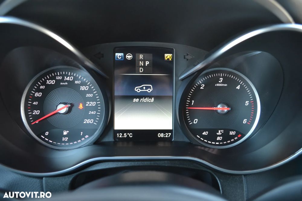 Mercedes-Benz GLC 250 d 4MATIC 9G-TRONIC AMG Line - 16